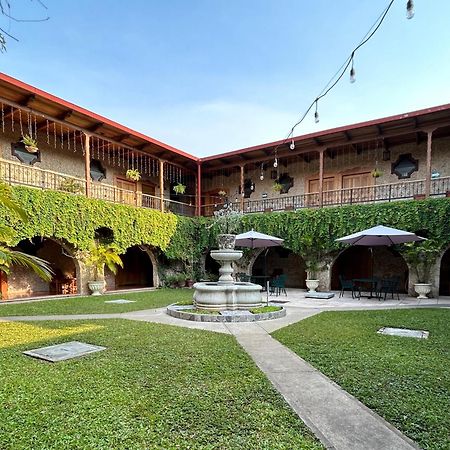 Hotel Del Patio Флорес Екстериор снимка