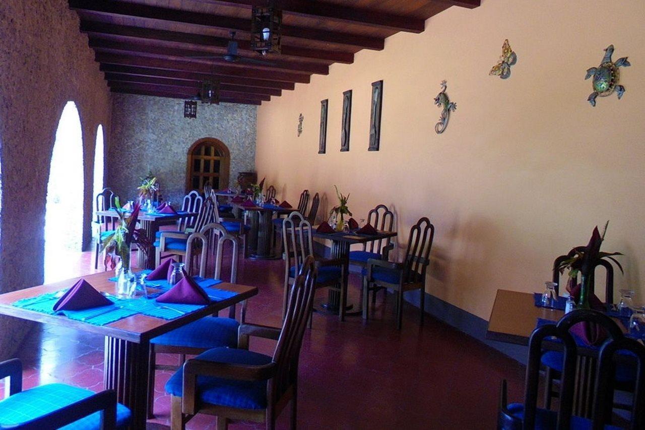 Hotel Del Patio Флорес Екстериор снимка