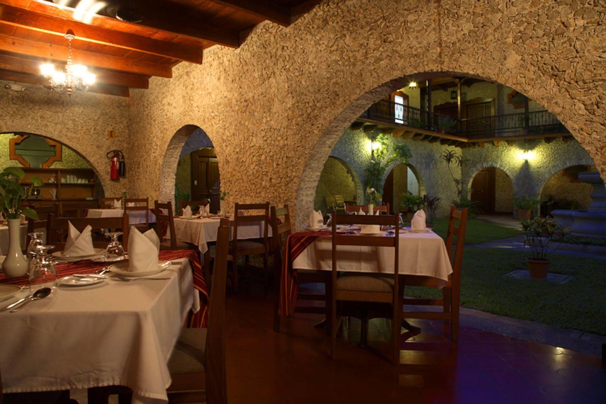 Hotel Del Patio Флорес Екстериор снимка